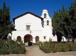 Which advantage did the second location of san juan bautista mission have over its first location