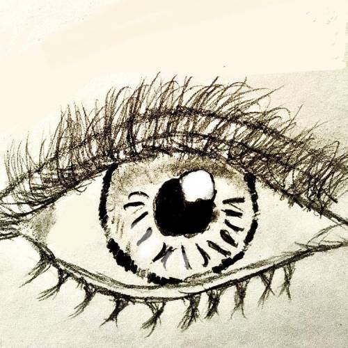 Okay this is one of the most pretty one draw so far (the bottom eyelashes) <3. can you rate it p